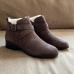 Easy Spirit Reward Bootie - dark gray suede, size 8